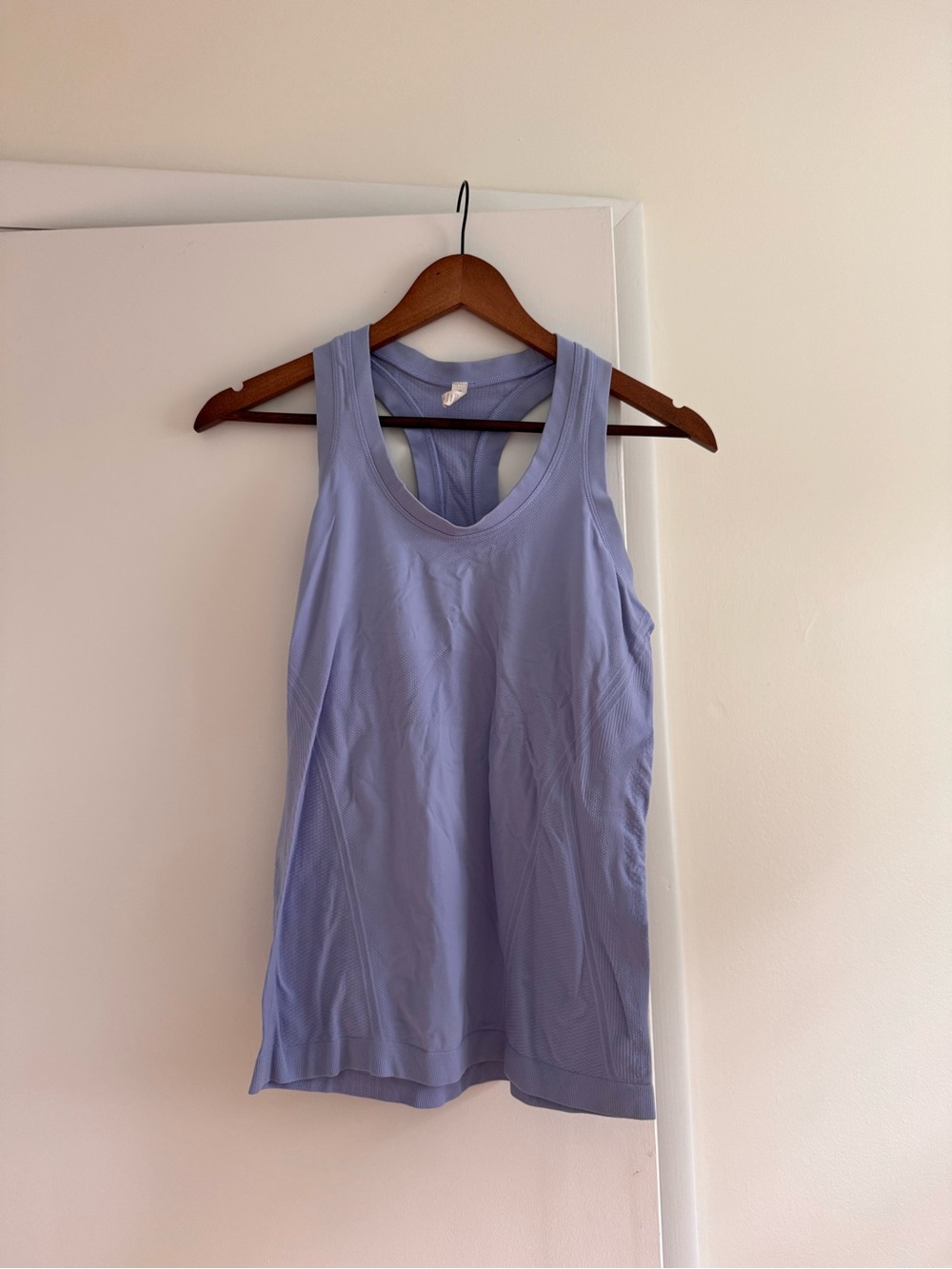 Athleta Momentum Seamless Tank size Small